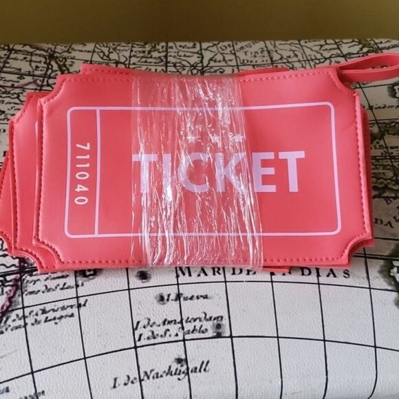 5 Pack. IPSY Ticket Make-up Bag - Picture 2 of 8